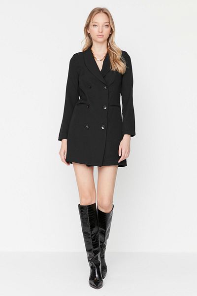 Trendyol Collection Detailní tkané šaty s černým knoflíkem TWOAW23EL00291