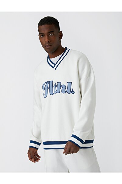 Koton Κολλεγιακή στάμπα φούτερ V λαιμόκοψη