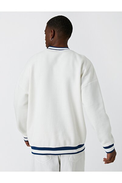 Koton Κολλεγιακή στάμπα φούτερ V λαιμόκοψη