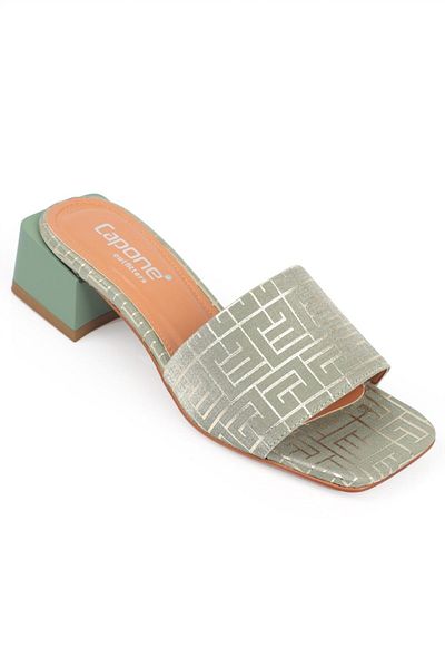 Capone Outfitters Γυναικείες παντόφλες Capone Blunt Toe με μονό λουράκι με τακούνι σατέν Λαβύρινθο με μοτίβο πράσινου χρώματος