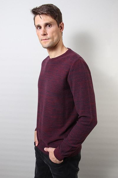 ALEXANDERGARDI Men's Burgundy Honeycomb Knit Crew Neck Sweater E20-18803
