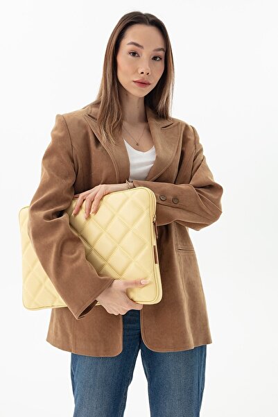 MORCA غطاء كمبيوتر محمول مبطن مقاس 15 و16 بوصة بشبكة G08-1 أصفر فاتح