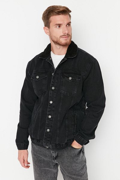 Trendyol Collection Black Regular Fit Fur Collar Denim Jacket TMNAW23CE00018