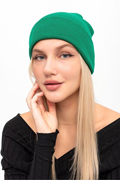 Saria Moda Bereta de bază