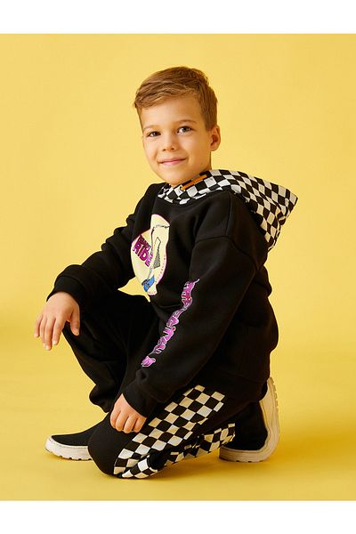 Koton Jogger Sweatpants with Checkered Stripe Detail on the Sides