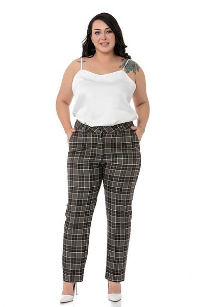 DISENTIS MODEST Large Size Black Mustard Plaid Trousers with Narrow Leg Pockets