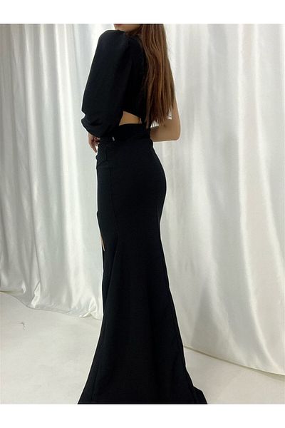 Mekafashion Βραδινό φόρεμα Lilas με ένα μανίκι με χαμηλή κοπή στη μέση μαύρο 749