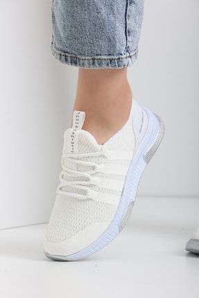 Tnt sneakers top
