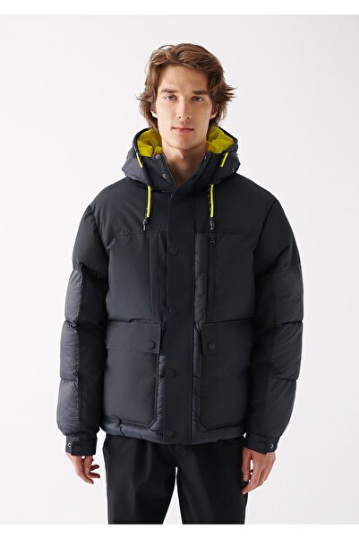 Mavi Kapüşonlu Siyah Şişme Mont Regular Fit / Normal Kesim 0110061-900