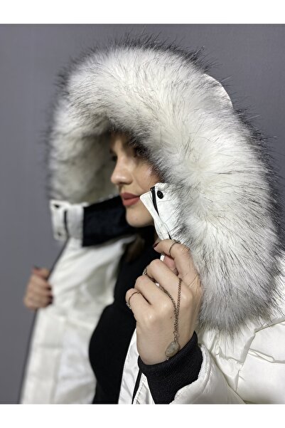 PIQUE Women's White Puffer Coat