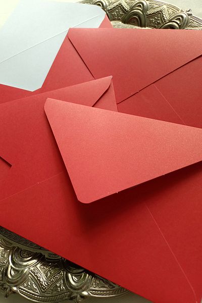 Dekorden Red Invitation Envelope, 13x18 Cm.