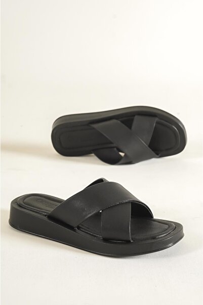 Capone Outfitters Černé dámské pantofle Capone s křížovým popruhem