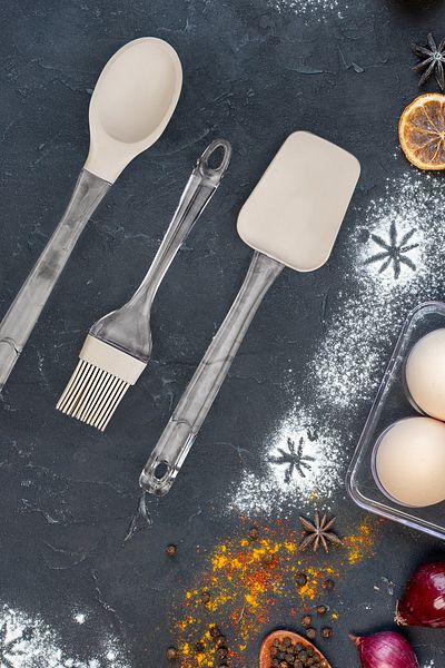 Pazarika 3 Piece Plastic Handled Silicone Spoon - Spatula - Brush Set Cream