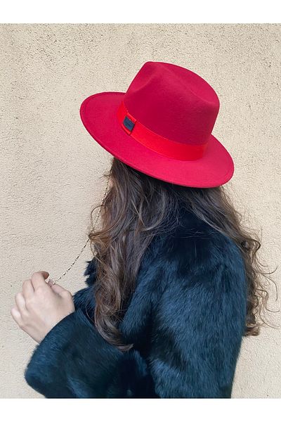 laviyonsa Cowboy Felt Fedora Hat with Detachable Chain Accessory