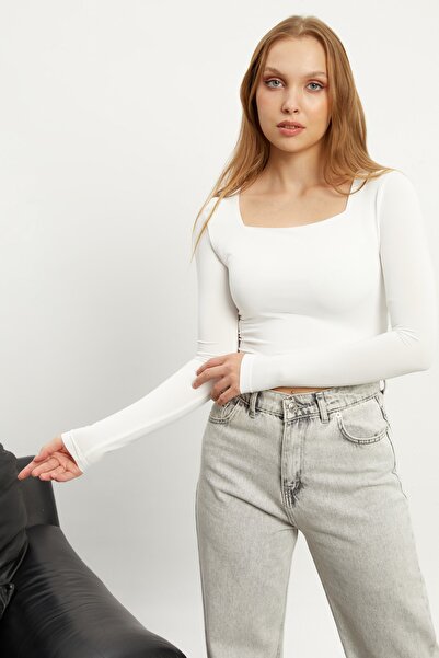 modavingo Women's Ecru Square Collar Double Layer Front Crop Badi