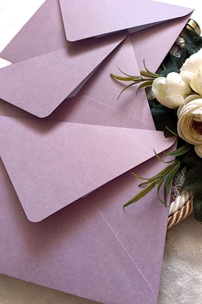 Dekorden Dark Lilac Envelope, 13x18 Cm.