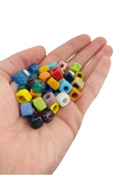 Selvi Konsept Kare Cam Boncuk Orta Boy 10 mm Karışık Renk 30 Adet