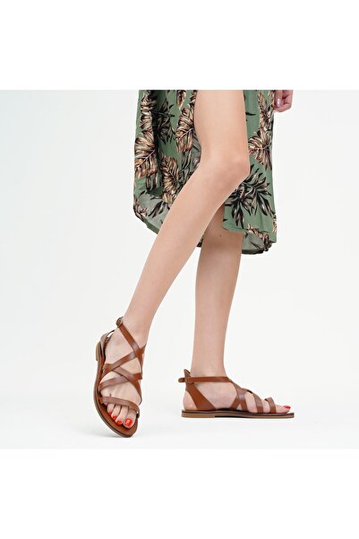 BodrumSandals صندل بودروم نسائي مصنوع يدويًا من الجلد الطبيعي بلون أسمر - B20249