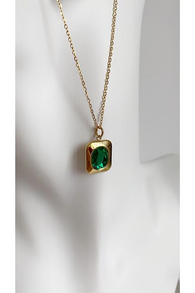 Alâ Atelier Does Not Tarnish, Does Not Fade, Green Stone Plate Necklace Gold