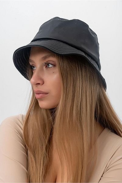 Saria Moda Leather Black Bucket Hat