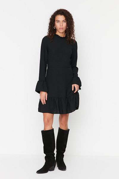 Trendyol Collection Черна мини рокля с висока яка и волани TWOAW23EL01434