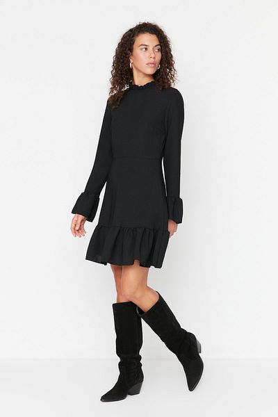 Trendyol Collection Черна мини рокля с висока яка и волани TWOAW23EL01434
