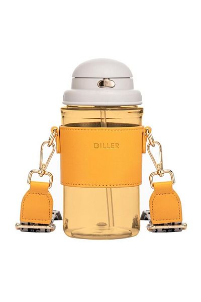 DILLER زجاجة مياه تريتان مغطاة بالجلد سعة 650 مل مع شفاطة