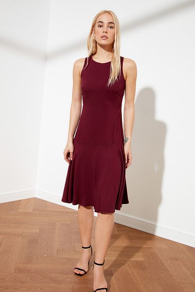 Trendyol Collection Rochie mov cu volan TWOSS21EL0506