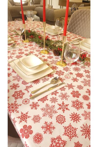 Konyaaltı Çeyizevi Yılbaşı Masa Örtüsü Dertsiz Masa Örtüsü Kar Taneli Yılbaşı Konsepti Beyaz Kırmızı Masa Örtüsü