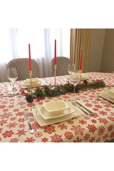 Konyaaltı Çeyizevi Yılbaşı Masa Örtüsü Dertsiz Masa Örtüsü Kar Taneli Yılbaşı Konsepti Beyaz Kırmızı Masa Örtüsü