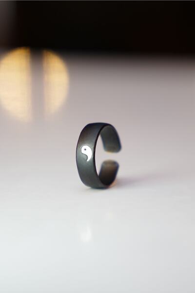 The Collection Ying Yang Denge Model Ayarlanabilir Siyah Yüzük