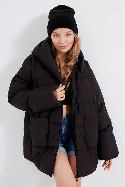 MEECY Schwarzer Puffer-Fledermausmantel für Damen