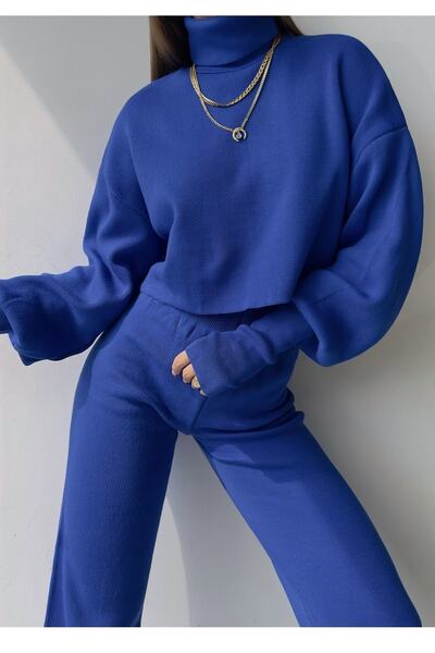 vuvutasarım Set de tricotaje albastre flexibile brodate cu gât cu gât și pantaloni de tricotaj albastru cu talie înaltă 015