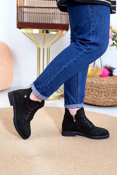 Konfores 1381 Short Boots