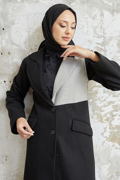 InStyle Dvoubarevný lemovaný kabát Ferisa - černá \ šedá