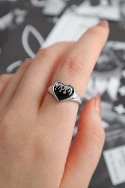 VEGAROKS Flame Black Ring