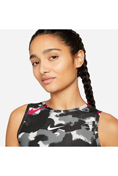 Nike Dri-fit Siyah Renk Kadın Koşu Atleti Dm7704-025
