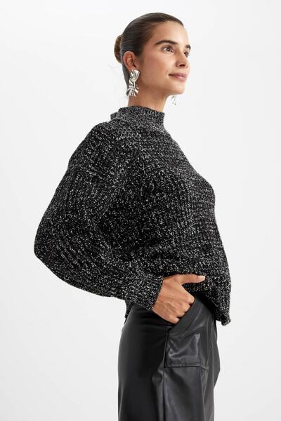 DeFacto Regular Fit Crew Neck Selanik Fabric Sweater