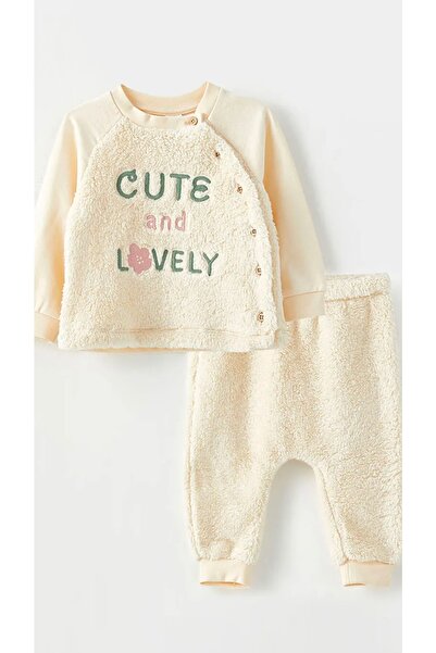 LC Waikiki Langärmliges Baby-Cardigan- und Hosen-Set mit Rundhalsausschnitt u...