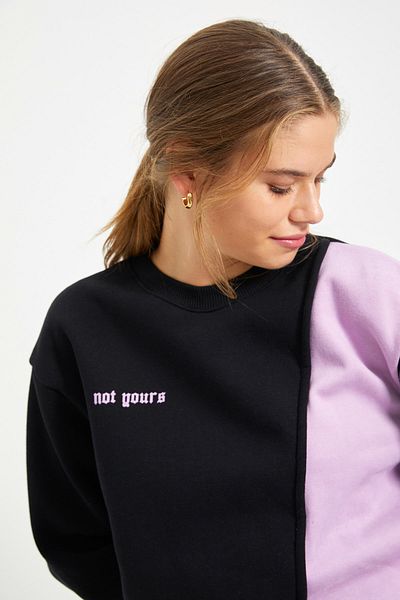 Trendyol Collection Черен дебел отвътре полар с щампа за отпускане/удобен плетен суичър с кръгло деколте TWOAW21SW0150