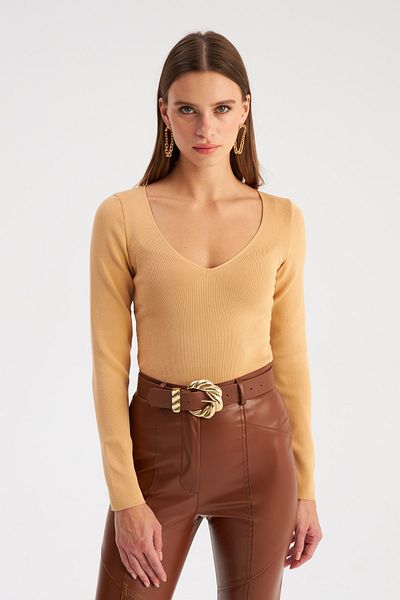 Sateen Crop de tricotaj cu decolteu în V - Biscuit