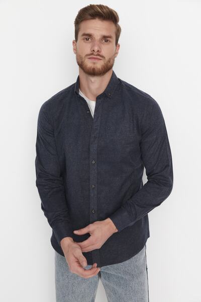Trendyol Collection Sötétkék Slim Fit téli ing - gombos gallér TMNAW20GO0094