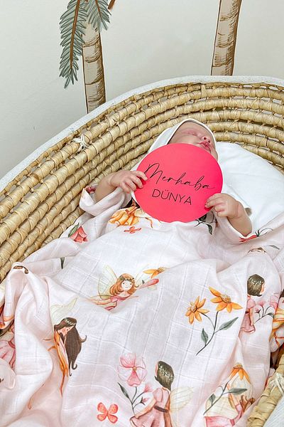 Tuğba Kuğu Newborn Muslin Blanket and Memory Cards Set Turkish