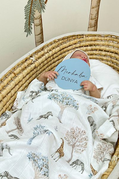 Tuğba Kuğu Newborn Muslin Blanket and Memory Cards Set - Turkish