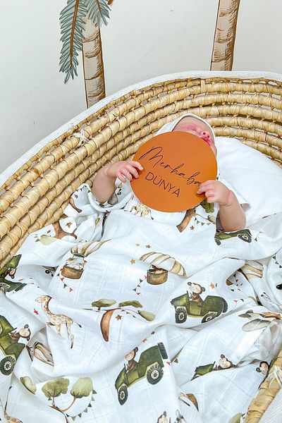 Tuğba Kuğu Newborn Muslin Blanket and Memory Cards Set - Turkish