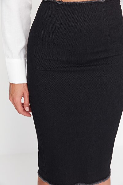 Trendyol Collection Чорна джинсова спідниця з високою талією TWOSS19WL0010