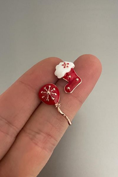 Jaida Moda Women's Rose Christmas Christmas Themed Stud Earrings