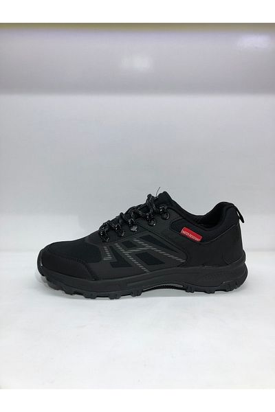 DUNLOP Black-black Water Resistant Outdoor Shoes
