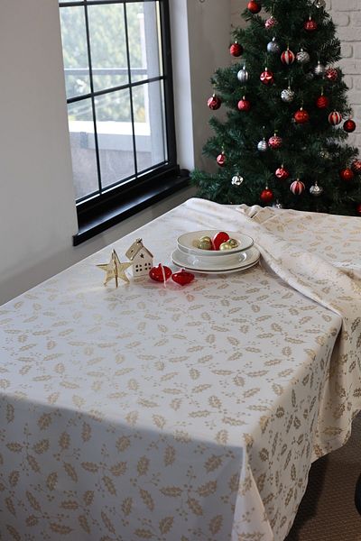 LUFA HOME Jacquard Christmas Tablecloth 232