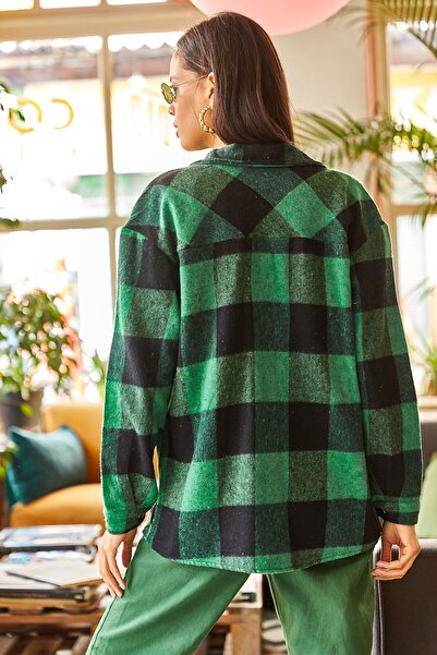Olalook Kadın Yeşil Siyah Ekose Çift Cepli Oversize Kaşe Gömlek GML-19001045